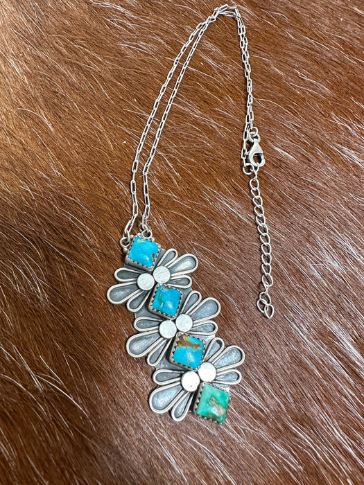 Beautiful Handmade Sterling Silver & Turquoise Necklace