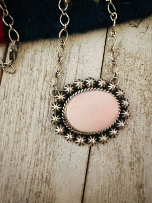 Navajo Sterling Silver & Queen Pink Conch Shell Necklace