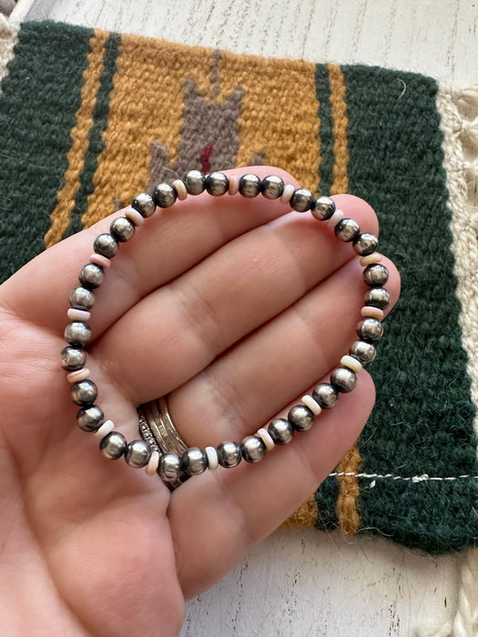 Navajo Pink Conch & Sterling Silver Beaded Bracelet