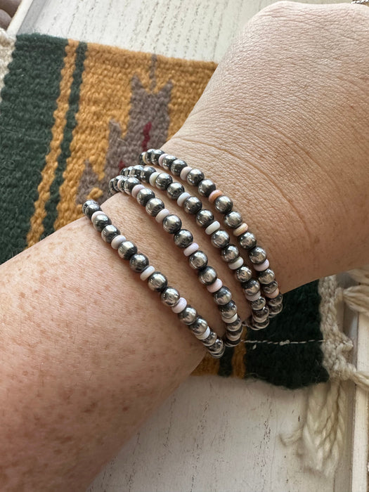 Navajo Pink Conch & Sterling Silver Beaded Bracelet