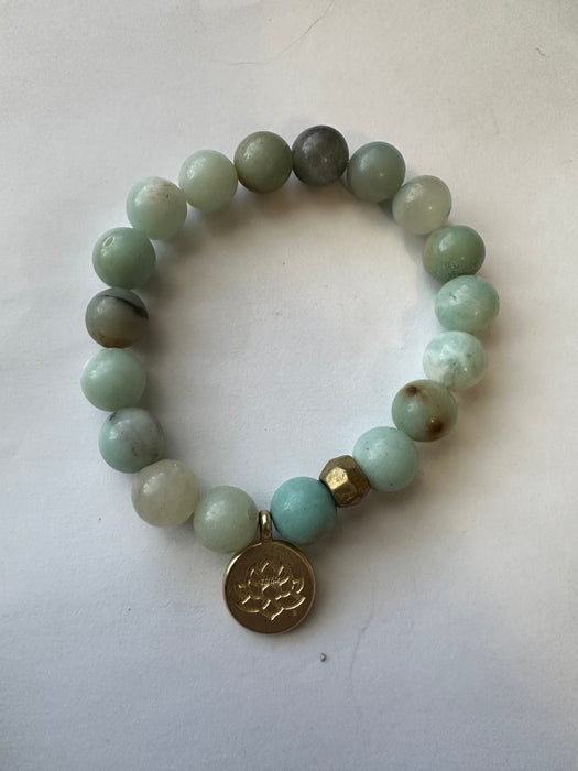 Handmade Beaded Jade Stretch Bracelet