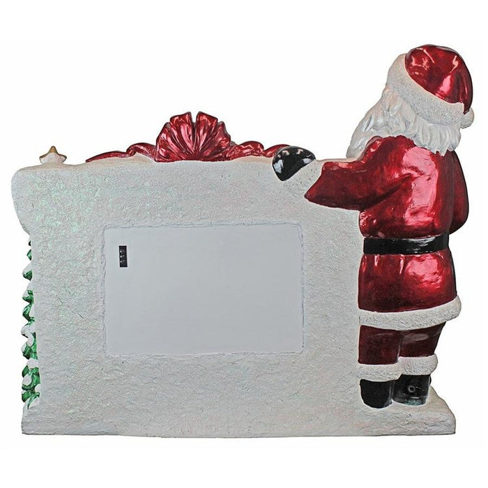 Santa's Countdown to Christmas Digital Sculpture