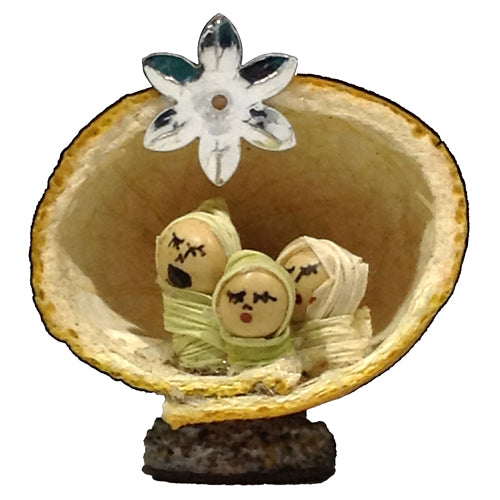 <center>Mini Orange Piel Nativity</br>handmade in Ecuador by artisans at Camari<br/>Measures 1" tall x 1-1/4" wide x 1-1/2" diameter</center>