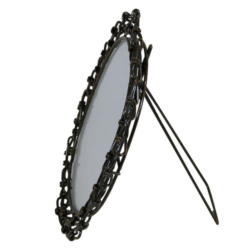<center>Oval Mirror made of Large Link Chain - Side View</br>Mirror Measures 5"  wide x 7" high</center>