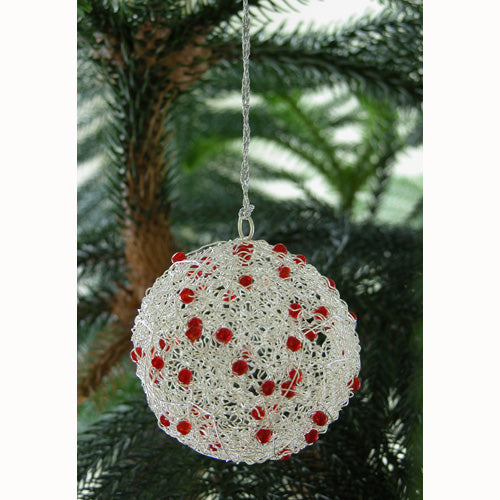 <center>Silver Wire Ball Christmas Ornament w/ Red Beads</br>Measures: 3" diameter</center>