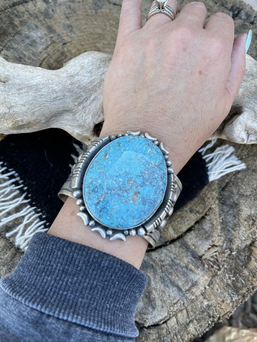 Navajo Southwest Kingman Turquoise & Sterling Silver Cuff Signed Danny Clark