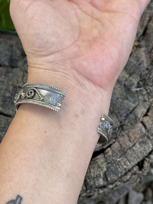 Navajo Sterling Silver & Turquoise Southwest Style Cuff Bracelet