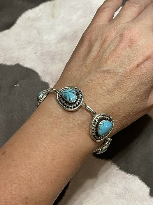 Navajo Sweet Kingman Turquoise & Sterling Silver Twist  Link Bracelet