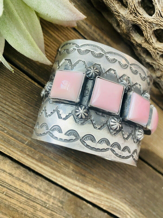 Navajo Queen Pink Conch Shell  & Sterling Silver Cuff Bracelet Signed