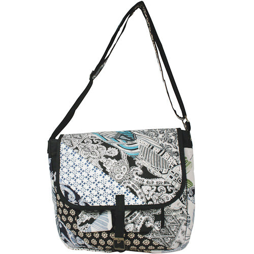 <center>Black and White Patchwork Messenger Bag </br>Crafted by Artisans in India </br>Measures 13” high x 15-1/4” wide x 3” deep</center>