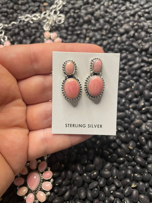 Navajo Queen Pink Conch Shell And Sterling Silver Necklace Earrings Set By Sheila Becenti