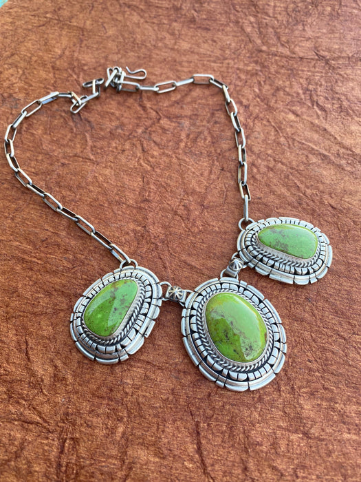 Navajo Gaspeite & Sterling Silver Necklace Set by Larry Kaye