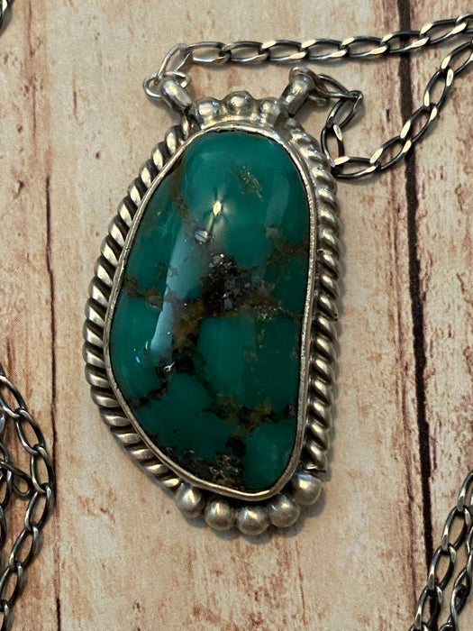 Navajo Sterling Silver And Turquoise Stone Southwest Necklace Signed